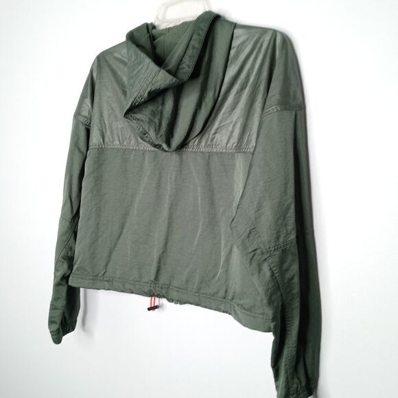Nike Sportswear Windrunner Cargo Women Jacket Loose Fit Green Size Small - Picture 10 of 10